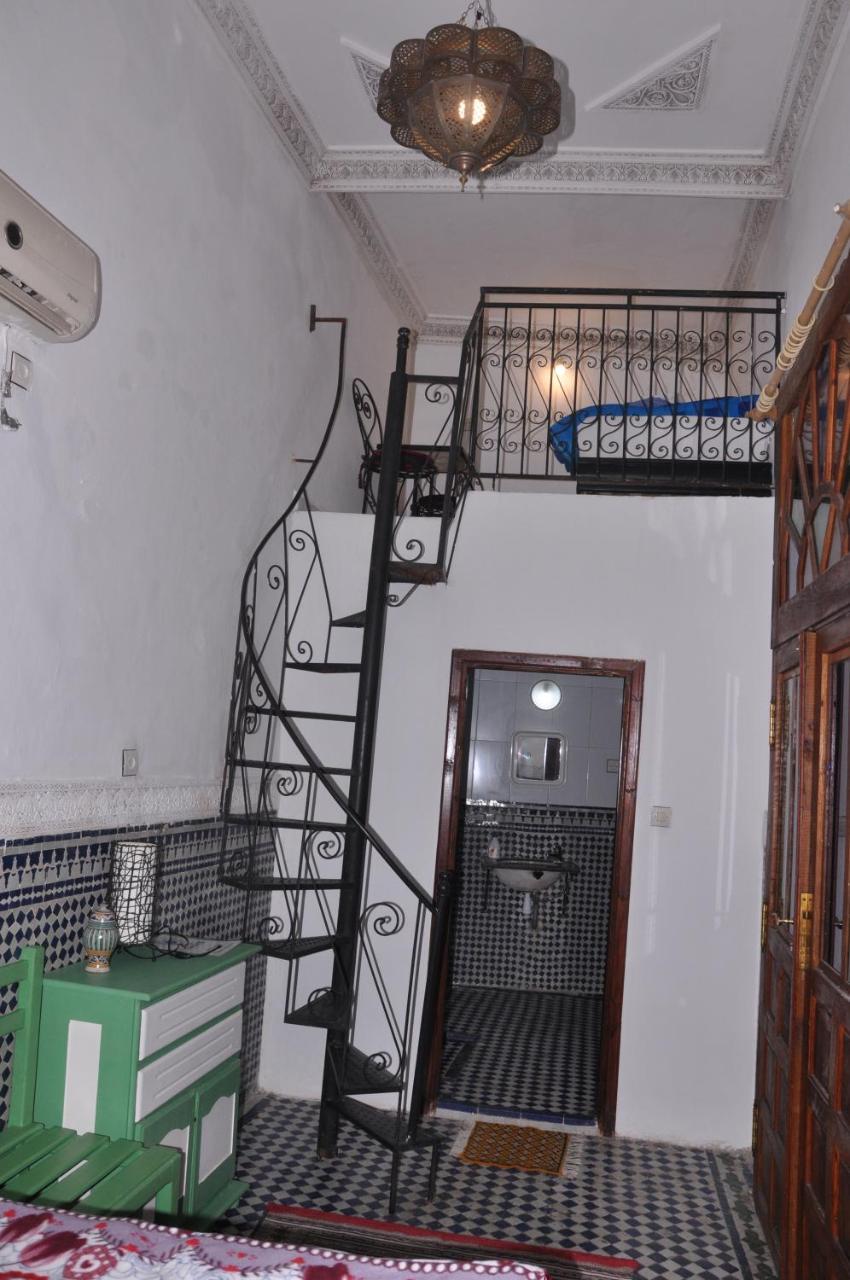 Maison D'Hotes Zohor Fez Habitación foto