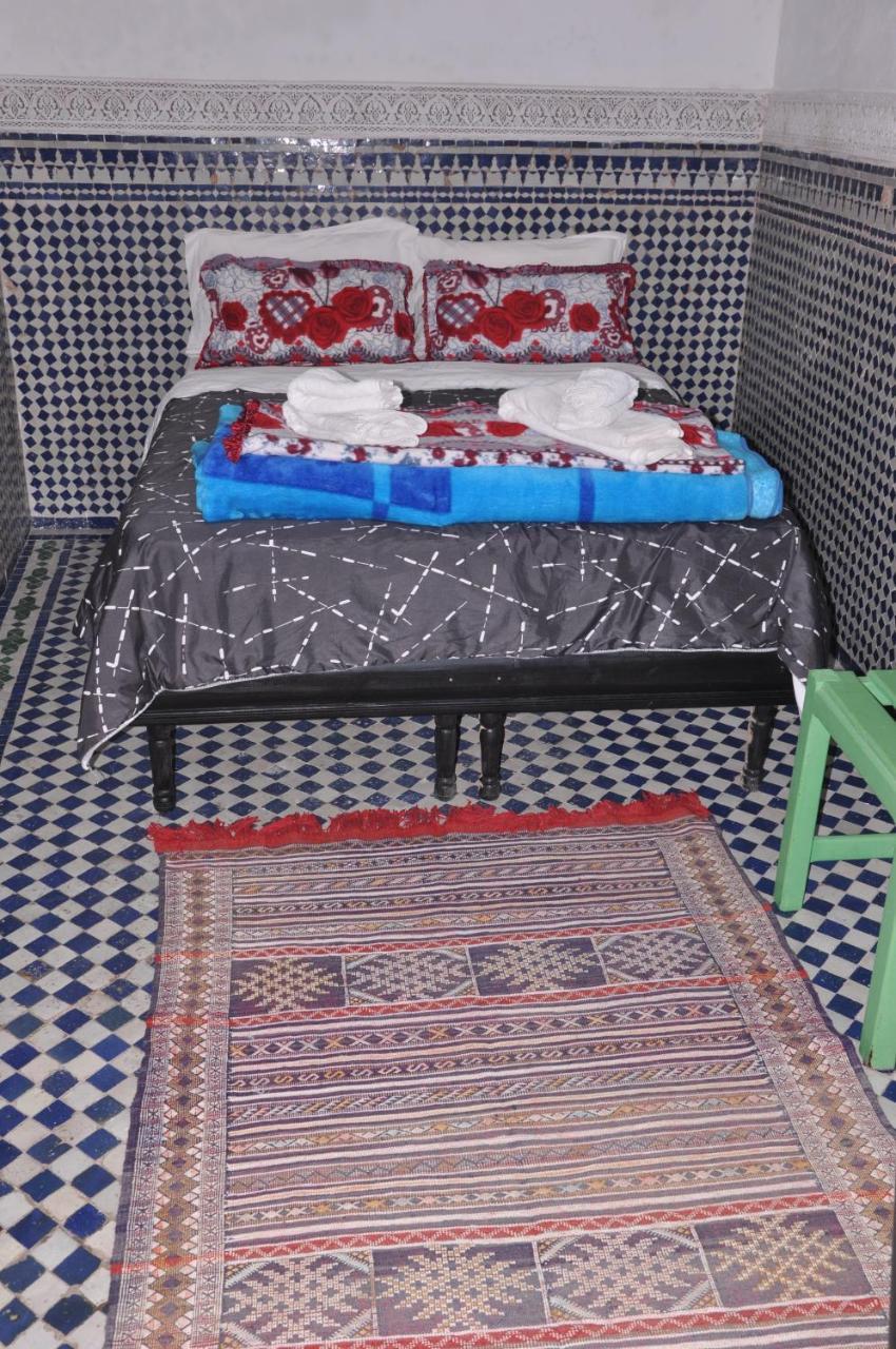 Maison D'Hotes Zohor Fez Habitación foto