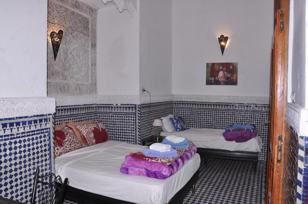 Maison D'Hotes Zohor Fez Habitación foto