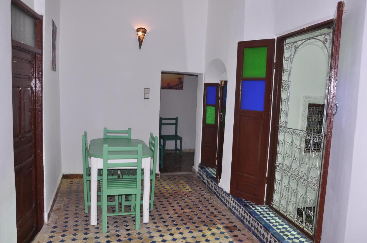 Maison D'Hotes Zohor Fez Habitación foto
